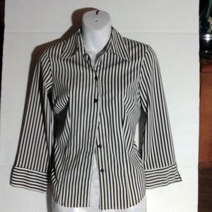 NOTATIONS PETITE WOMEN’s Button Down Blouse White Black Striped